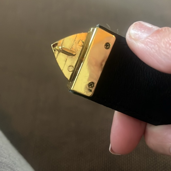 CC Skye Black Leather Kenzie Lock Bracelet - Picture 11 of 13